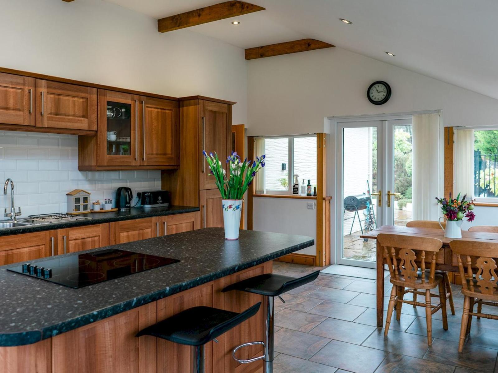 Pass The Keys Peaceful & Coastal 2 Bedroom Cottage Cardigan Luaran gambar