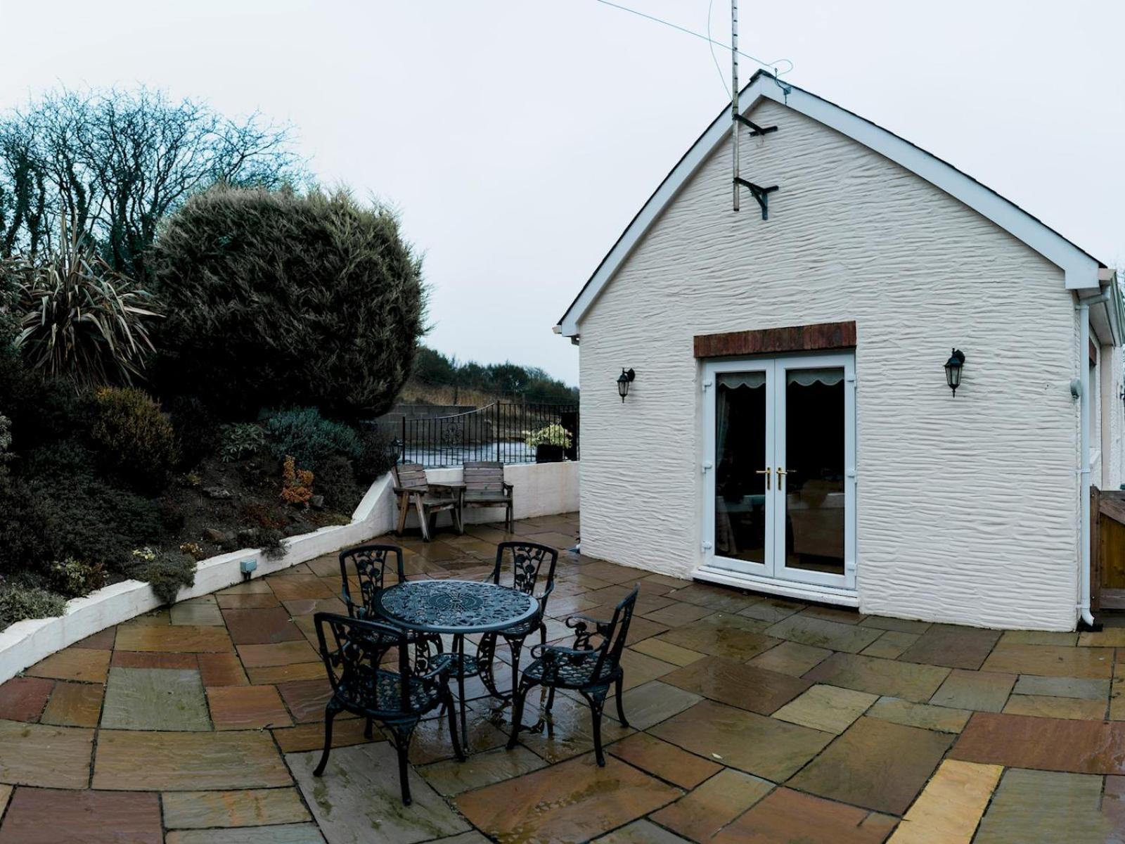 Pass The Keys Peaceful & Coastal 2 Bedroom Cottage Cardigan Luaran gambar